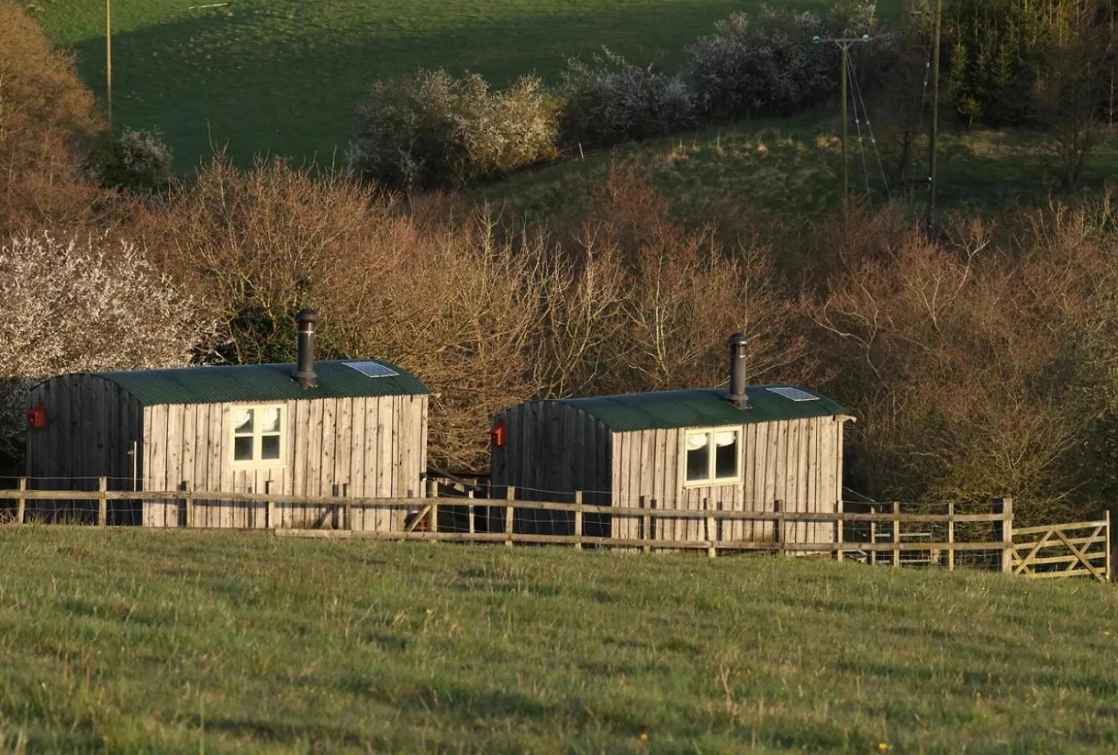 Meadowbeck - Shepherd Huts Fylingdales 0*,