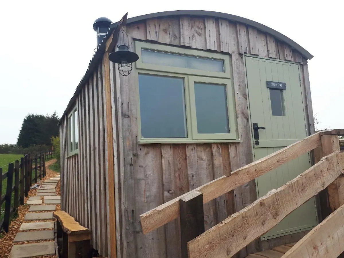 Meadowbeck - Shepherd Huts Fylingdales